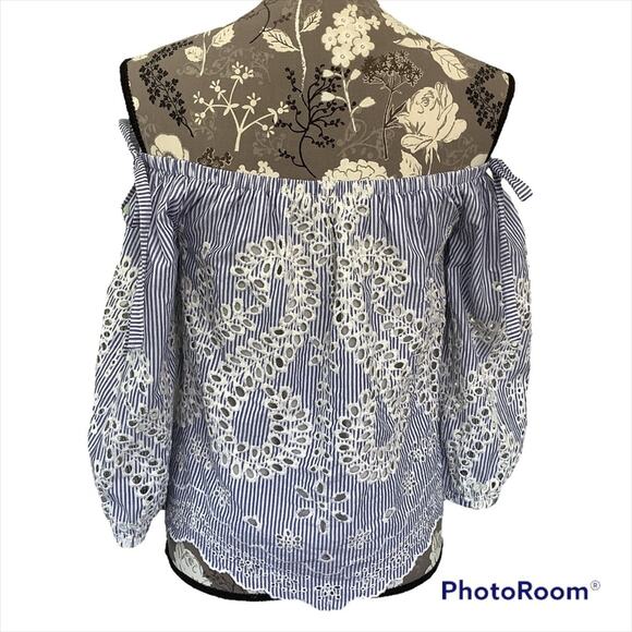 Express Off Shoulder Gathered Peasant Top Floral Eyelet Embroidery Cutouts - Picture 3 of 12